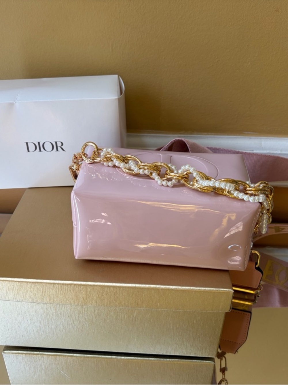 Dior - Picture 6 of 12